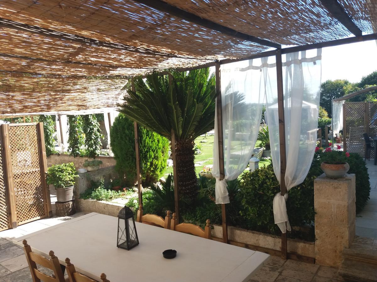 Trullicolarossa Villa Alberobello Eksteriør billede