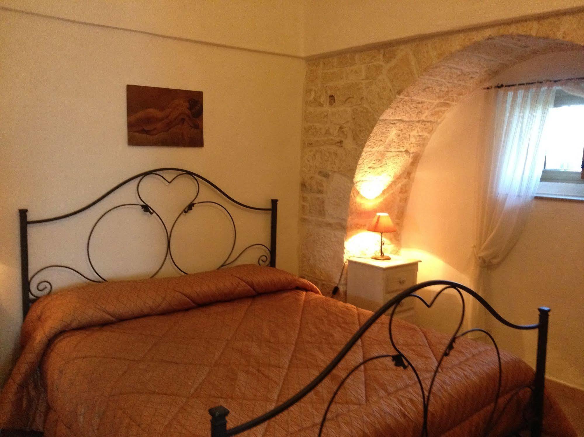 Trullicolarossa Villa Alberobello Eksteriør billede