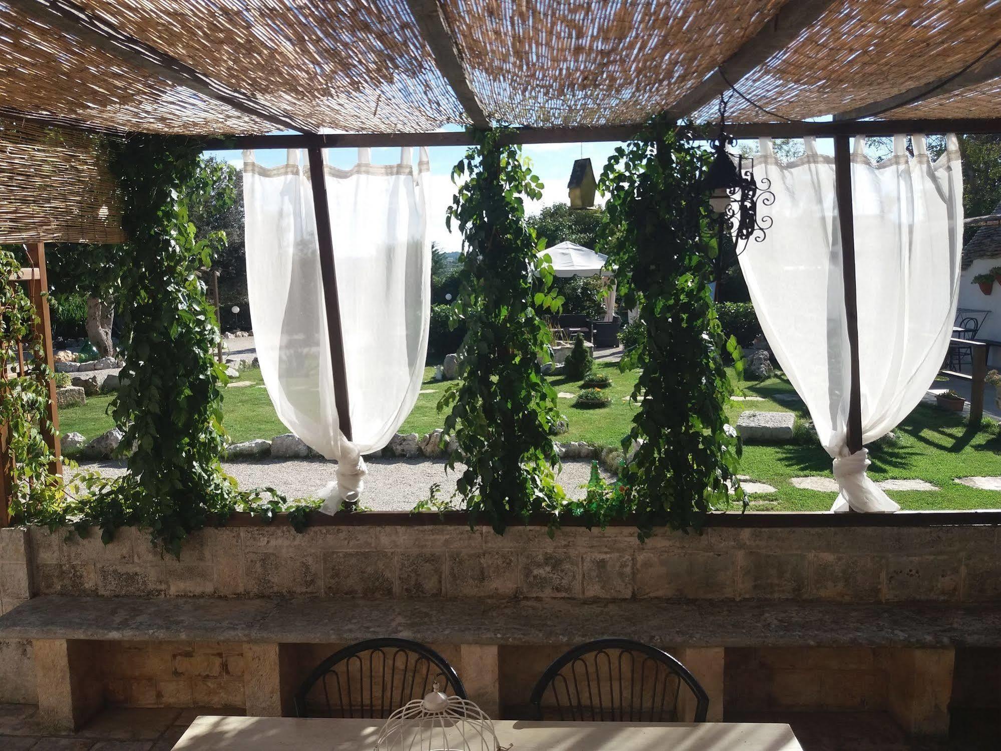 Trullicolarossa Villa Alberobello Eksteriør billede