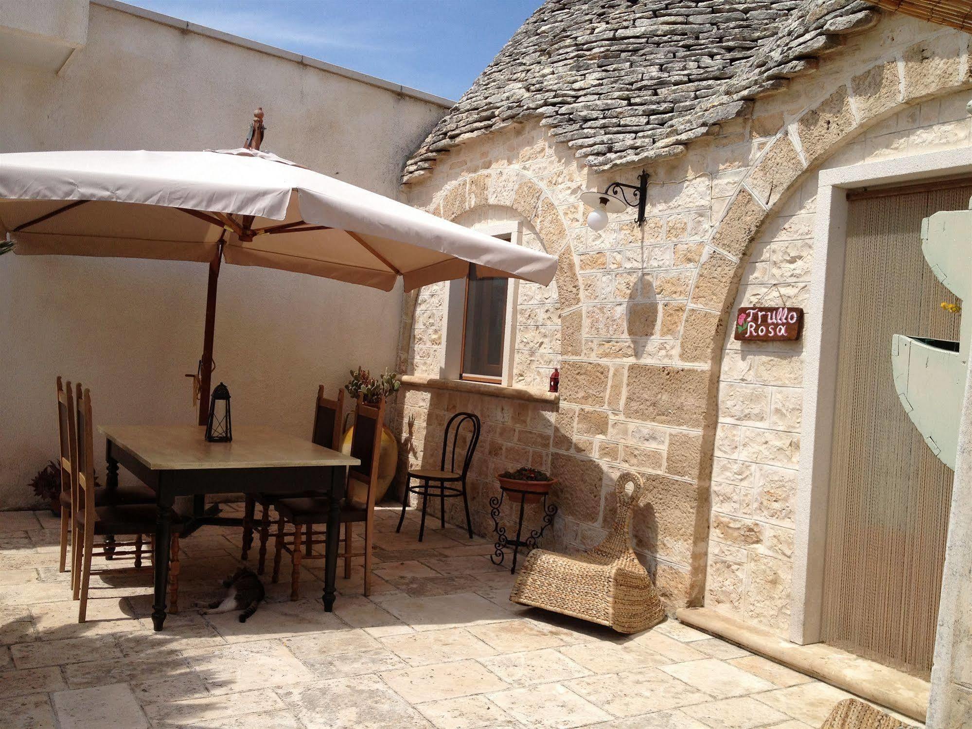 Trullicolarossa Villa Alberobello Eksteriør billede